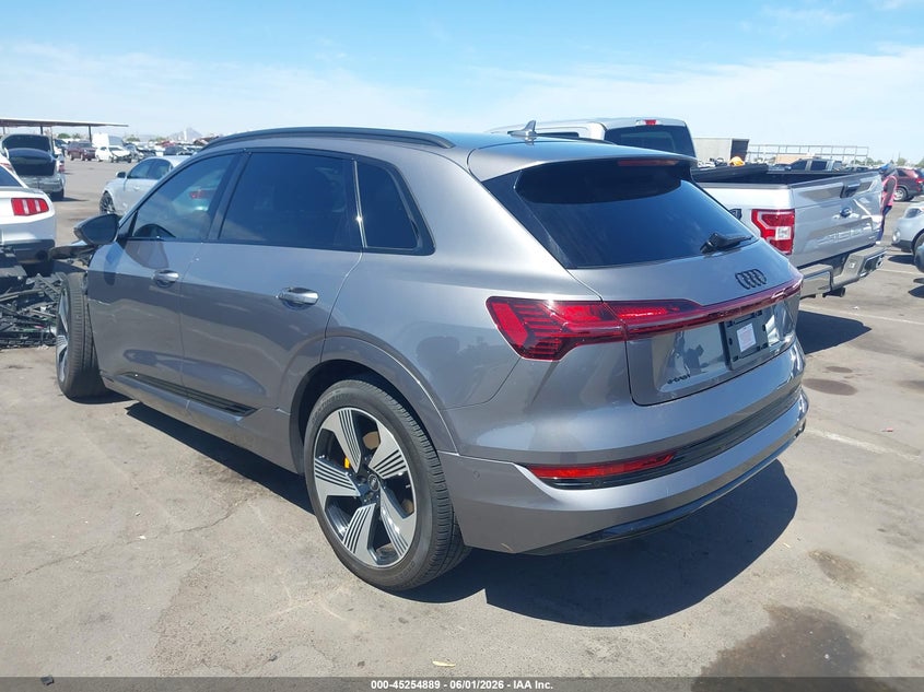 2022 Audi E-tron VIN WA1LAAGE2NB009838 IAAI salvage auction — FRONT END, Salvage Title, sold $12,150 on 2026-07-07 (photo 3)