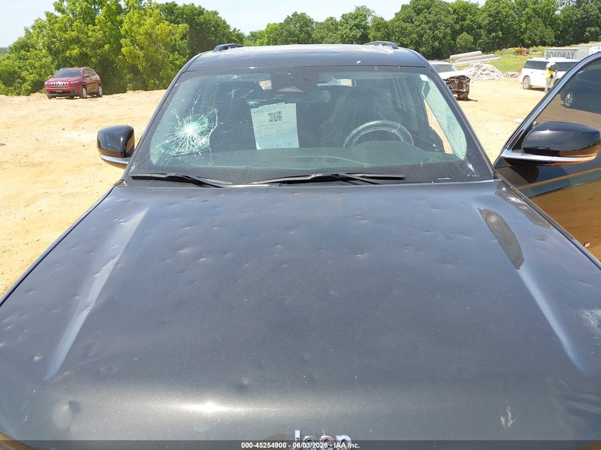 2022 Jeep Grand cherokee VIN 1C4RJKBG0N8580501 IAAI salvage auction — HAIL, Salvage Title, sold $14,200 on 2026-07-30 (photo 6)