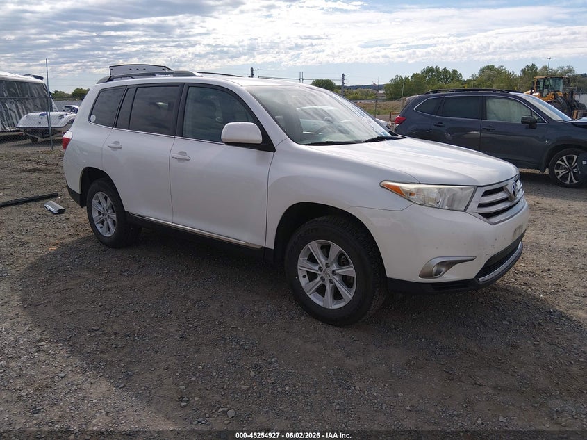 2012 Toyota Highlander VIN 5TDBK3EH2CS165696 IAAI salvage auction — LEFT SIDE, Salvage (Montana), sold $2,550 on 2026-07-22 (photo 1)