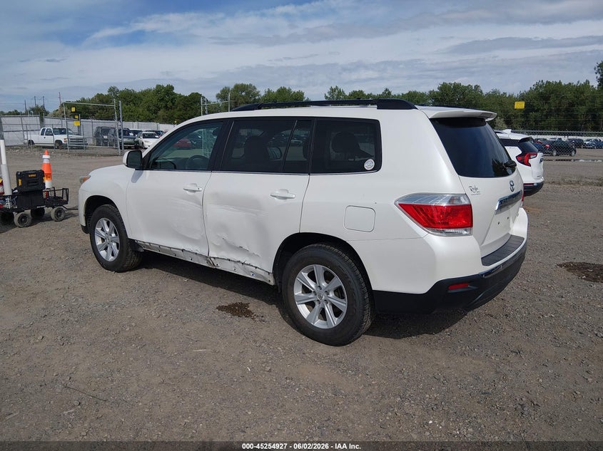 2012 Toyota Highlander VIN 5TDBK3EH2CS165696 IAAI salvage auction — LEFT SIDE, Salvage (Montana), sold $2,550 on 2026-07-22 (photo 3)