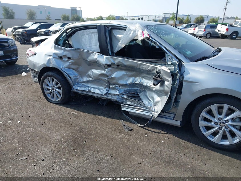 2024 Toyota Camry VIN 4T1C11AKXRU226063 IAAI salvage auction — SIDE, Salvage Title, sold $4,350 on 2026-07-31 (photo 6)