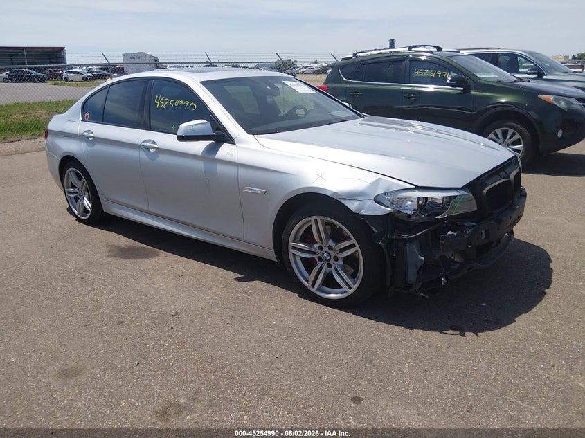 2013 BMW 5er VIN WBAFU9C58DDY72593 IAAI salvage auction — FRONT END, Salvage (Minnesota), sold $1,250 on 2026-07-29 (photo 1)