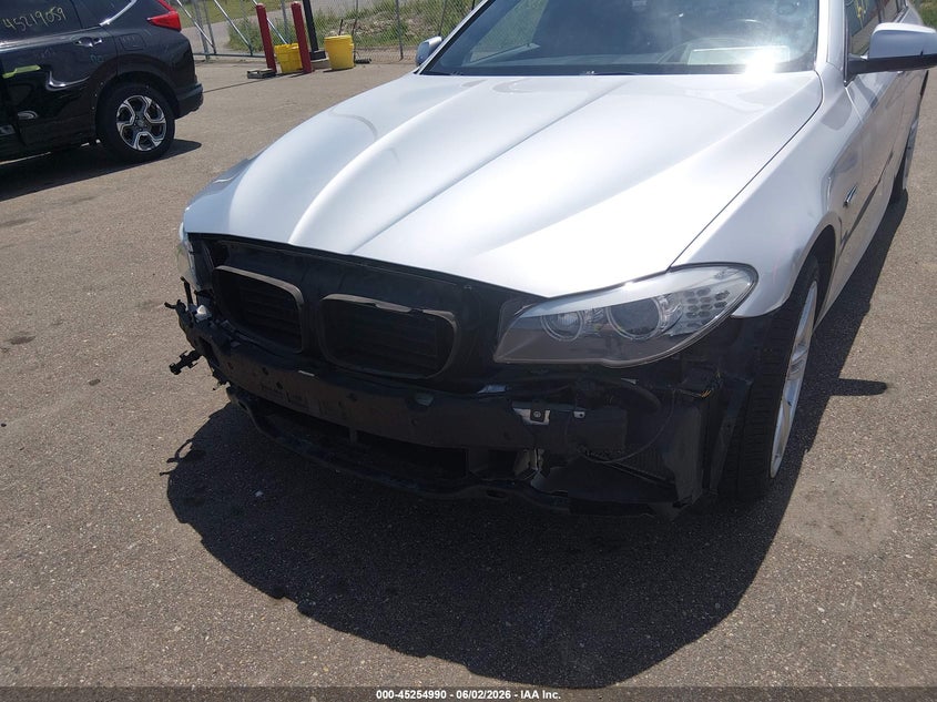 2013 BMW 5er VIN WBAFU9C58DDY72593 IAAI salvage auction — FRONT END, Salvage (Minnesota), sold $1,250 on 2026-07-29 (photo 6)