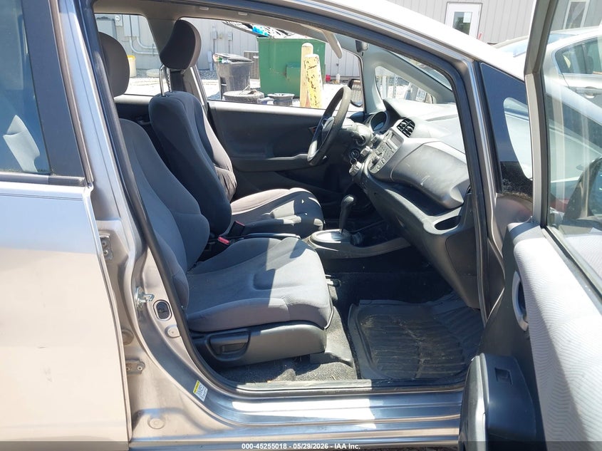 2009 Honda Fit VIN JHMGE88299S045779 IAAI salvage auction — NORMAL WEAR, Original (Ohio), sold $650 on 2026-07-29 (photo 5)