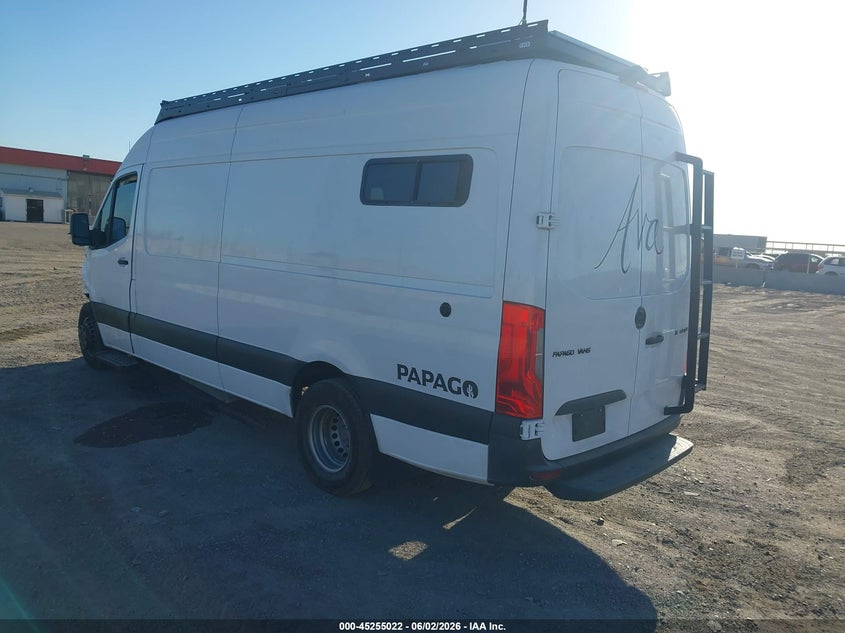 2022 Mercedes-benz Sprinter VIN W1Y9EC3Y8NT107035 IAAI salvage auction — LEFT FRONT, Salvage Title, sold $20,250 on 2026-07-07 (photo 3)