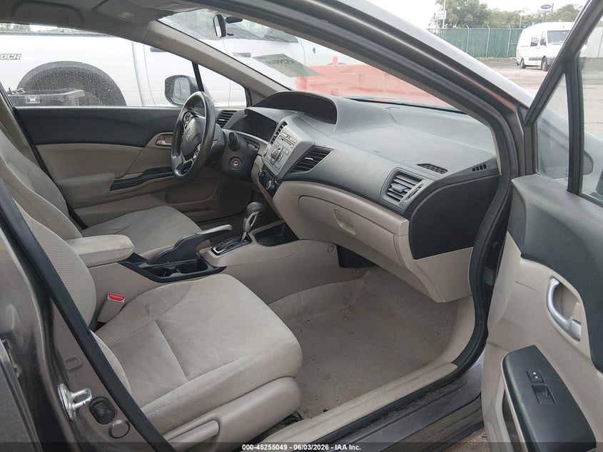 2012 Honda Civic VIN 19XFB2F54CE337298 IAAI salvage auction — HAIL, Salvage Title, sold $1,800 on 2026-07-10 (photo 5)