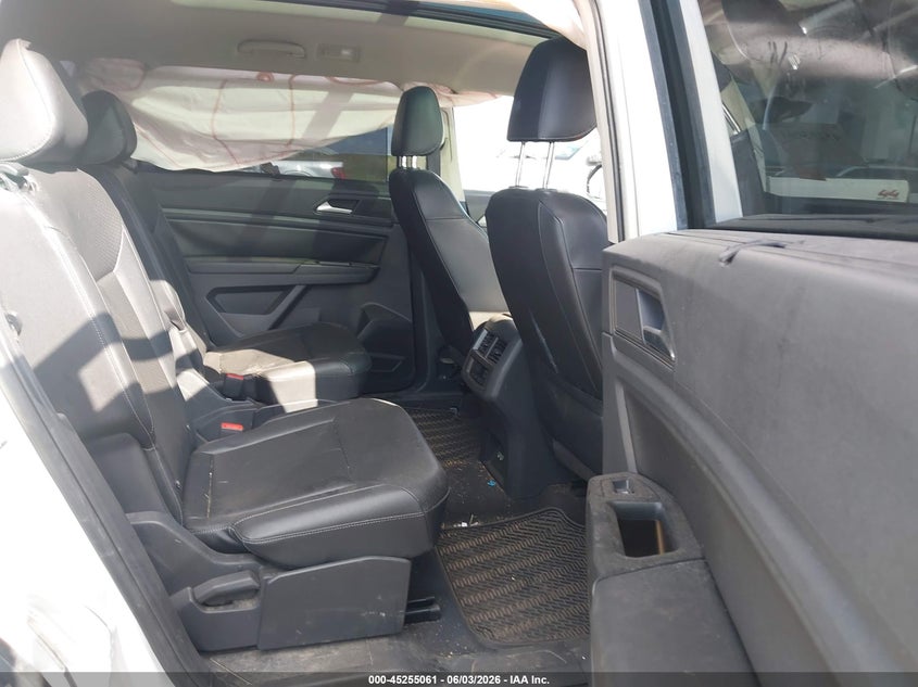 2020 Volkswagen Atlas VIN 1V2WP2CA4LC501366 IAAI salvage auction — SIDE, Salvage Title, sold $5,600 on 2026-08-02 (photo 8)