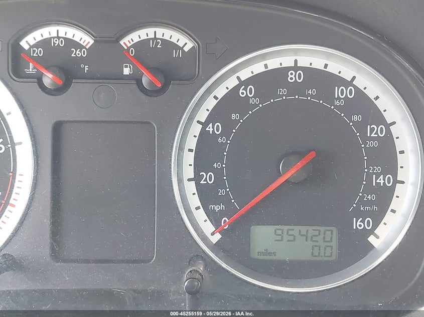 2000 Volkswagen Golf VIN WVWBA21J6YW423957 IAAI salvage auction — FRONT END, Clear-Endorsement (Wisconsin), sold $375 on 2026-07-14 (photo 7)