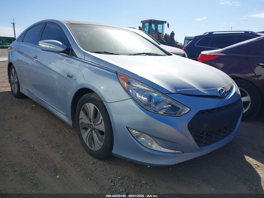 2014 Hyundai Sonata VIN KMHEC4A45EA111369 IAAI salvage auction — NORMAL WEAR, Clear (Arizona), sold $1,625 on 2026-07-07 (photo 1)