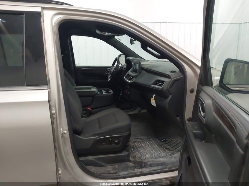 2021 Chevrolet Suburban VIN 1GNSKAED6MR462656 IAAI salvage auction — NORMAL WEAR, SF97 (South Dakota), sold $23,600 on 2026-07-09 (photo 5)
