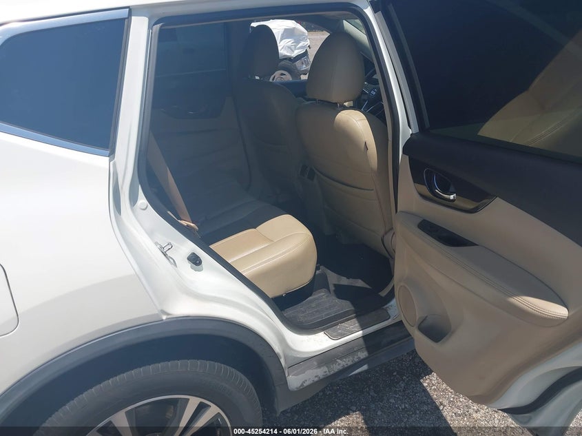 2020 Nissan Rogue VIN JN8AT2MT2LW002916 IAAI salvage auction — RIGHT SIDE, Salvage Title, sold $1,550 on 2026-07-29 (photo 8)