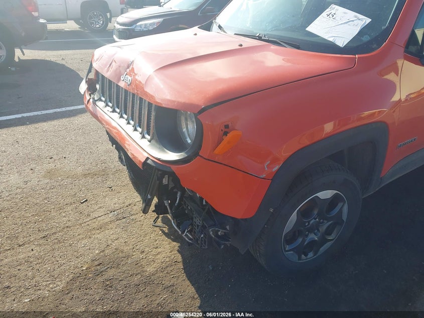 2017 Jeep Renegade VIN ZACCJBAB1HPE38389 IAAI salvage auction — FRONT END, Regular (South Dakota), sold $650 on 2026-08-18 (photo 6)