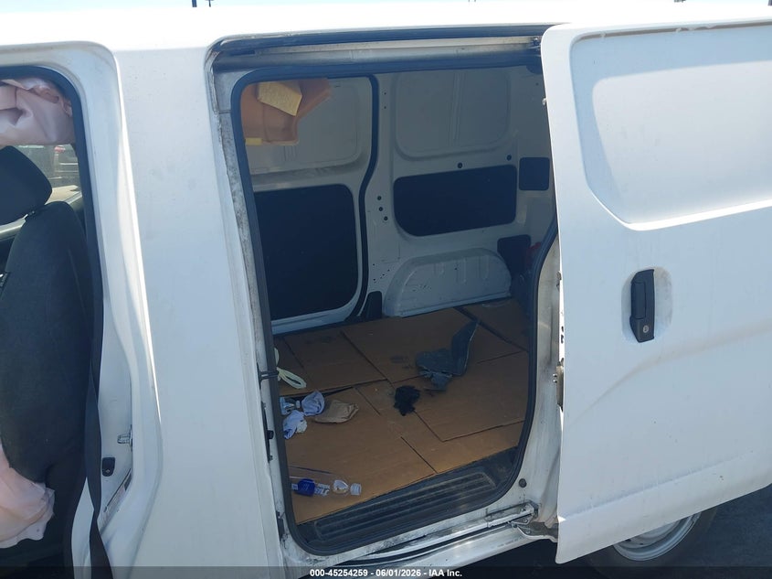 2017 Nissan Nv200 VIN 3N6CM0KNXHK696281 IAAI salvage auction — FRONT END, Salvage Title, sold $675 on 2026-07-31 (photo 8)