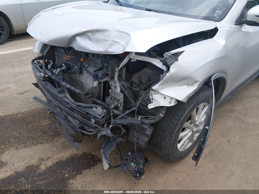 2018 Nissan Rogue VIN JN8AT2MV5JW302920 IAAI salvage auction — FRONT END, Salvage Title, sold $625 on 2026-07-23 (photo 6)