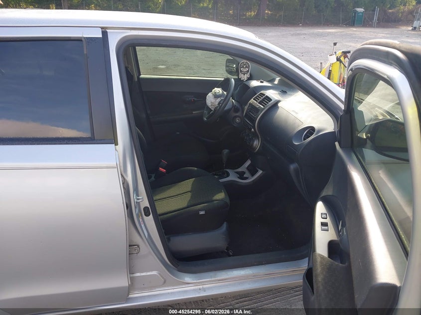 2014 Scion Xd VIN JTKKUPB45E1046746 IAAI salvage auction — FRONT END, Salvage Title, sold $700 on 2026-07-14 (photo 5)