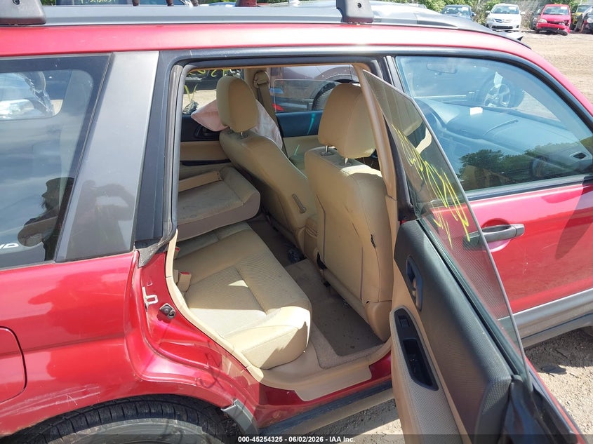 2005 Subaru Forester VIN JF1SG636X5H737387 IAAI salvage auction — LEFT SIDE, Flood (Minnesota), sold $25 on 2026-07-29 (photo 8)