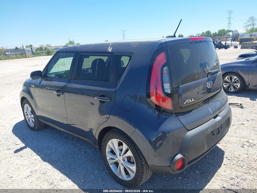 2015 Kia Soul VIN KNDJP3A5XF7181930 IAAI salvage auction — RIGHT SIDE, Salvage Title, sold $1,150 on 2026-07-14 (photo 3)