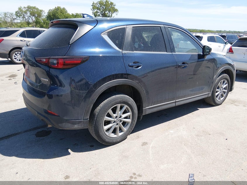2022 Mazda Cx-5 VIN JM3KFBBMXN1548678 IAAI salvage auction — SIDE, Salvage Title, sold $6,150 on 2026-07-07 (photo 4)
