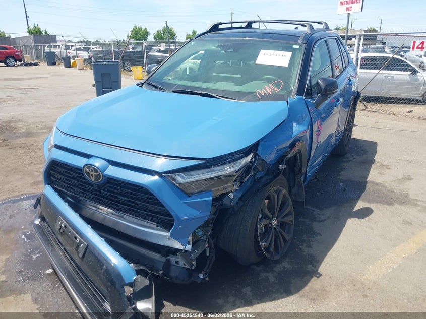 2025 Toyota Rav 4 VIN JTME6RFV6SD578692 IAAI salvage auction — LEFT SIDE, Salvage Title, sold $15,950 on 2026-07-15 (photo 2)