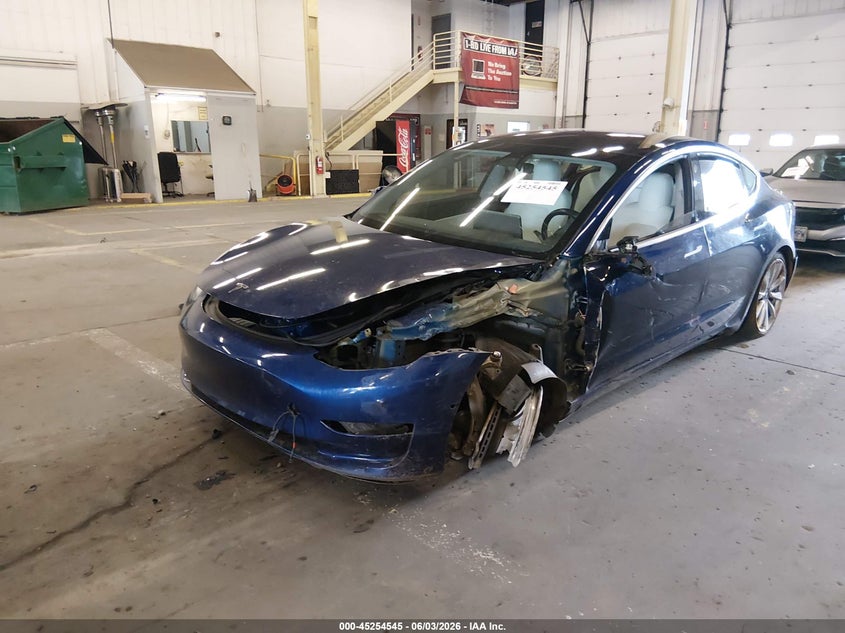 2018 Tesla Model 3 VIN 5YJ3E1EB9JF147693 IAAI salvage auction — FRONT END, Salvage Title, sold $25 on 2026-07-30 (photo 2)