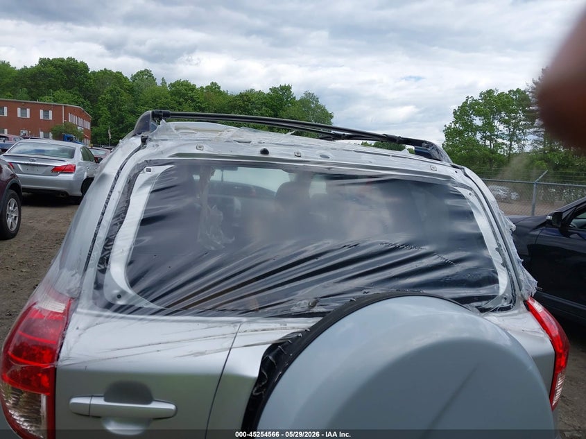 2006 Toyota Rav 4 VIN JTMBK32V766008292 IAAI salvage auction — NORMAL WEAR, Reconstructed (Massachusetts), sold $575 on 2026-07-07 (photo 6)