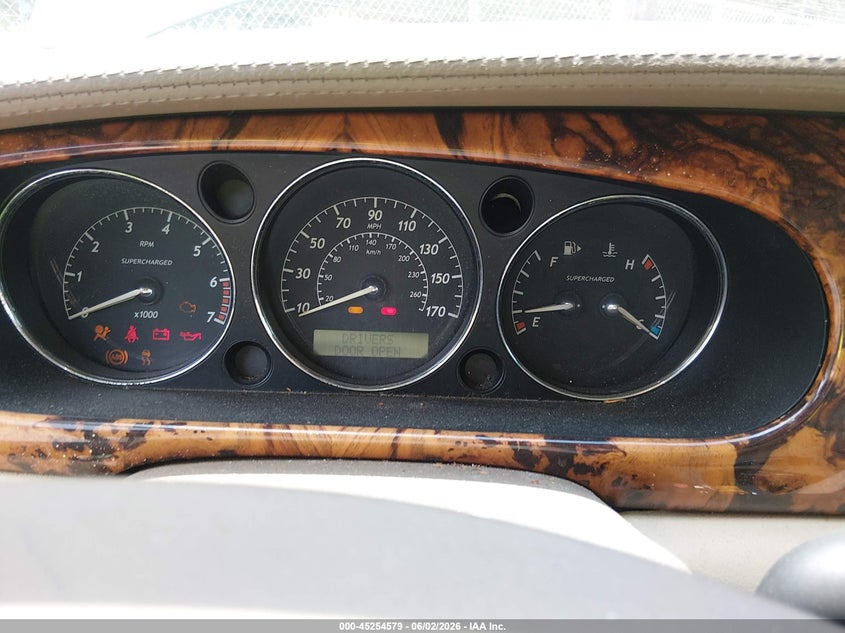 2005 Jaguar Xj VIN SAJWA82B75TG40835 IAAI salvage auction — NORMAL WEAR, Clear (Mississippi), sold $400 on 2026-07-10 (photo 7)