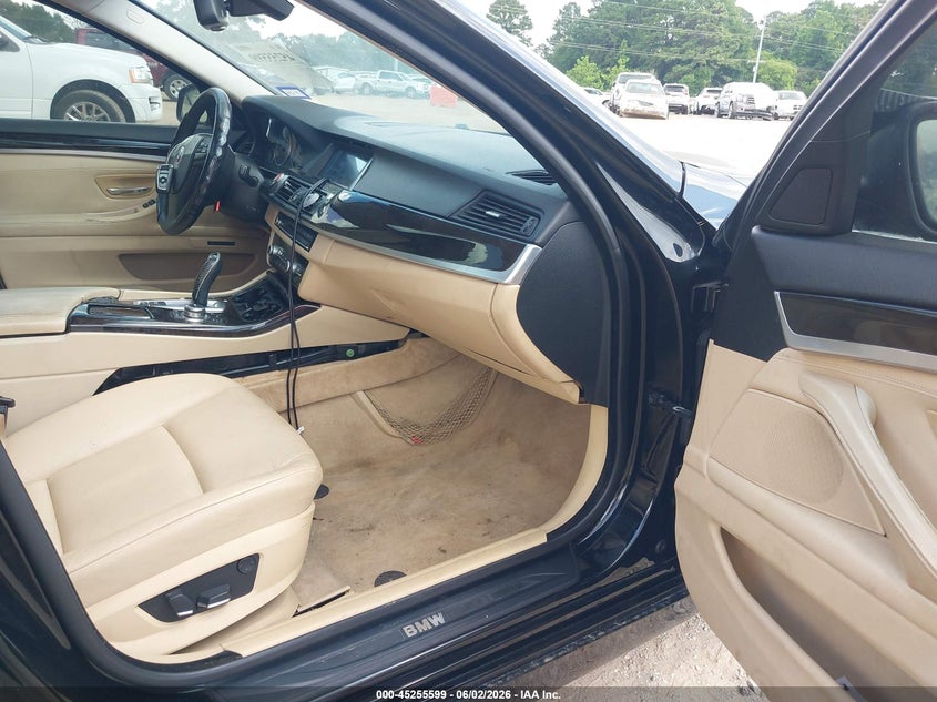 2012 BMW VIN WBAXG5C57CDX05337 IAAI salvage auction — NORMAL WEAR, Original (Texas), sold $500 on 2026-07-16 (photo 5)