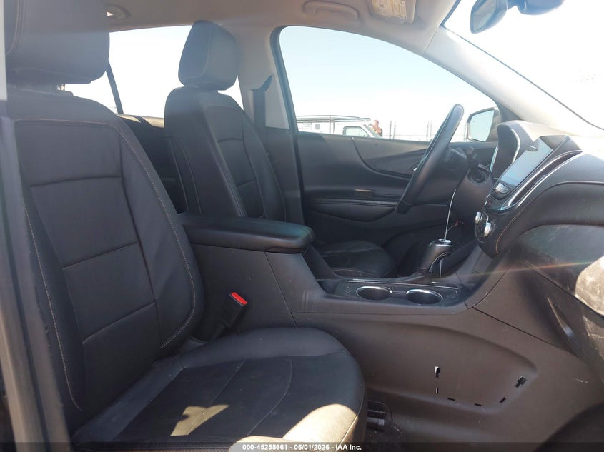 2018 Chevrolet Equinox VIN 2GNAXNEX8J6168942 IAAI salvage auction — RIGHT FRONT, Salvage Title, sold $2,300 on 2026-08-20 (photo 5)