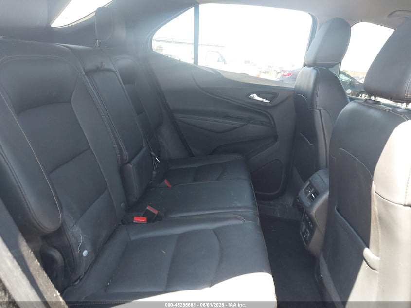 2018 Chevrolet Equinox VIN 2GNAXNEX8J6168942 IAAI salvage auction — RIGHT FRONT, Salvage Title, sold $2,300 on 2026-08-20 (photo 8)