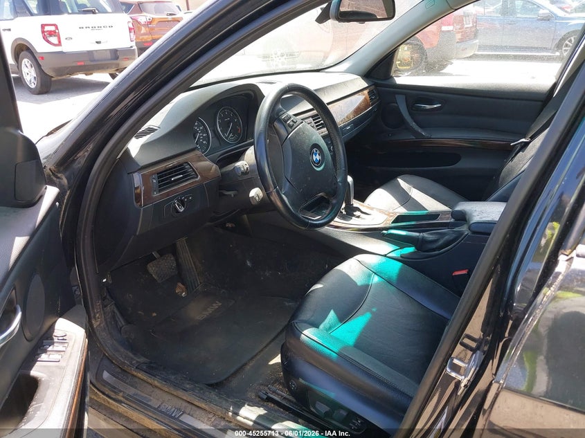 2011 BMW 3 series VIN WBAPH5G51BNM79103 IAAI salvage auction — NORMAL WEAR, Affidavit In Lieu Of Title - Non-Public (Washington), sold $1,275 on 2026-07-22 (photo 5)