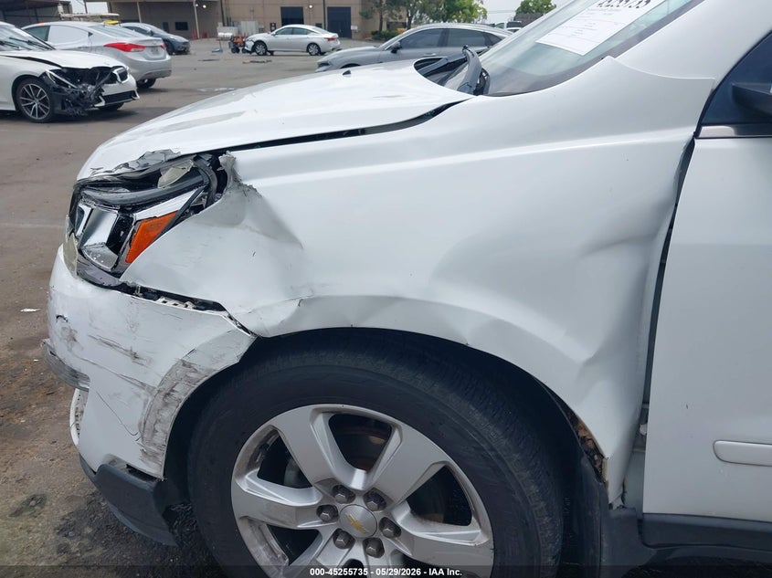 2016 Chevrolet Traverse VIN 1GNKRGKD0GJ187095 IAAI salvage auction — LEFT SIDE, Salvage Title, sold $1,750 on 2026-07-15 (photo 6)