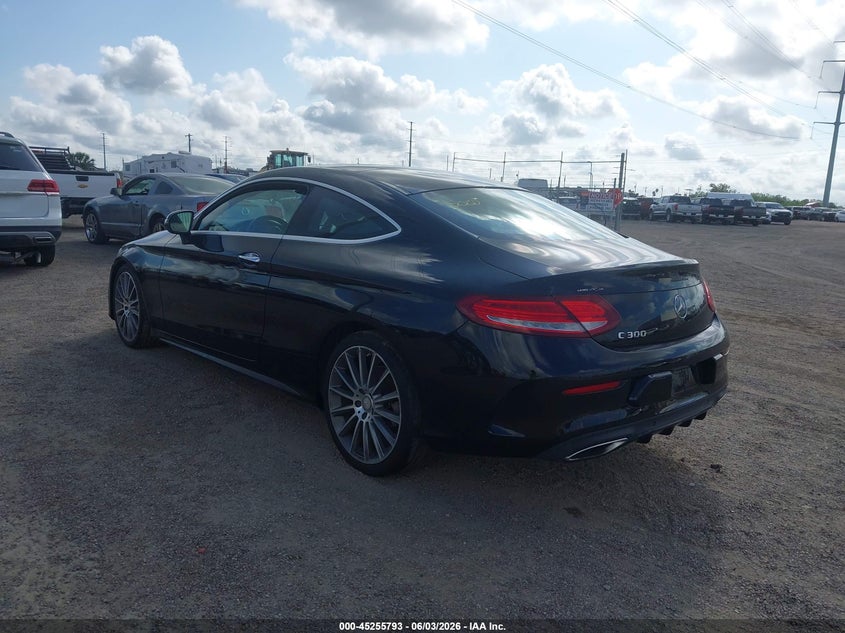 2017 Mercedes-benz C-klasse VIN WDDWJ4JB0HF439292 IAAI salvage auction — RIGHT FRONT, Salvage Title, sold $5,100 on 2026-08-18 (photo 3)