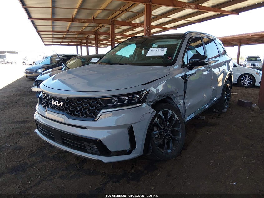 2022 Kia Sorento VIN 5XYRKDLF0NG107060 IAAI salvage auction — LEFT FRONT, Salvage Title, sold $8,100 on 2026-07-14 (photo 2)