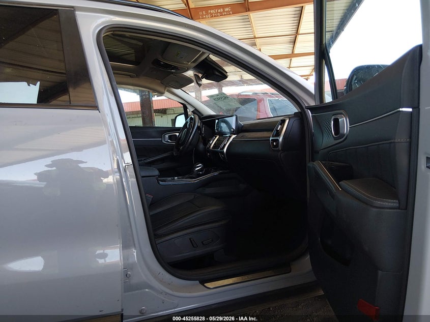 2022 Kia Sorento VIN 5XYRKDLF0NG107060 IAAI salvage auction — LEFT FRONT, Salvage Title, sold $8,100 on 2026-07-14 (photo 5)
