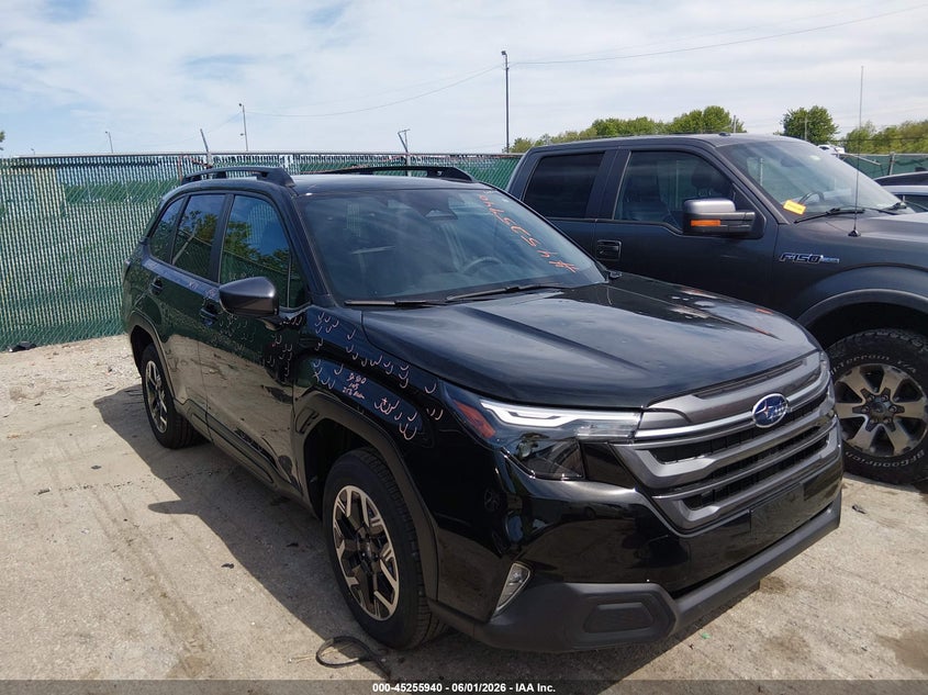 2026 Subaru Forester VIN 4S4SLDD65T3077953 IAAI salvage auction — HAIL, Original (Ohio), sold $23,050 on 2026-07-21 (photo 1)