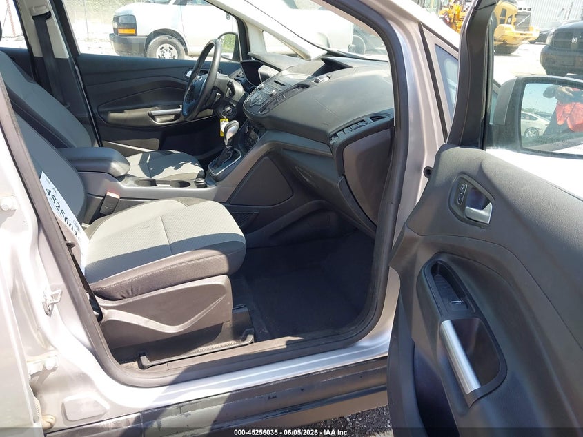 2018 Ford C-max VIN 1FADP5AUXJL102066 IAAI salvage auction — NORMAL WEAR, Sf97 (Indiana), sold $7,050 on 2026-07-20 (photo 5)