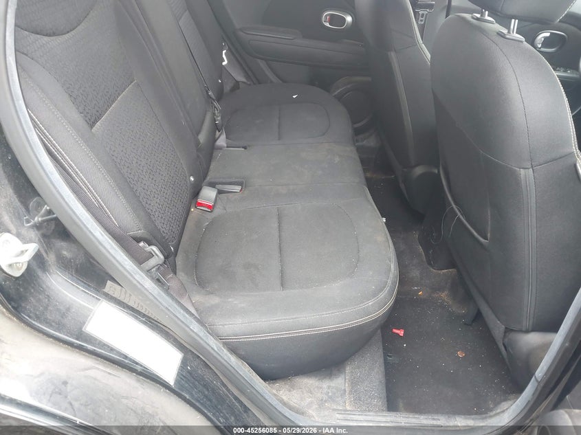 2015 Kia Soul VIN KNDJP3A56F7212574 IAAI salvage auction — VANDALISM, Salvage Title, sold $400 on 2026-07-08 (photo 8)