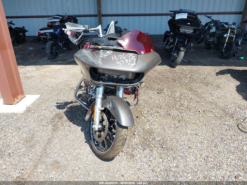 2023 Harley-davidson Road glide VIN 1HD1KTP18PB600826 IAAI salvage auction — LEFT & RIGHT, Salvage Title, sold $5,000 on 2026-09-29 (photo 5)