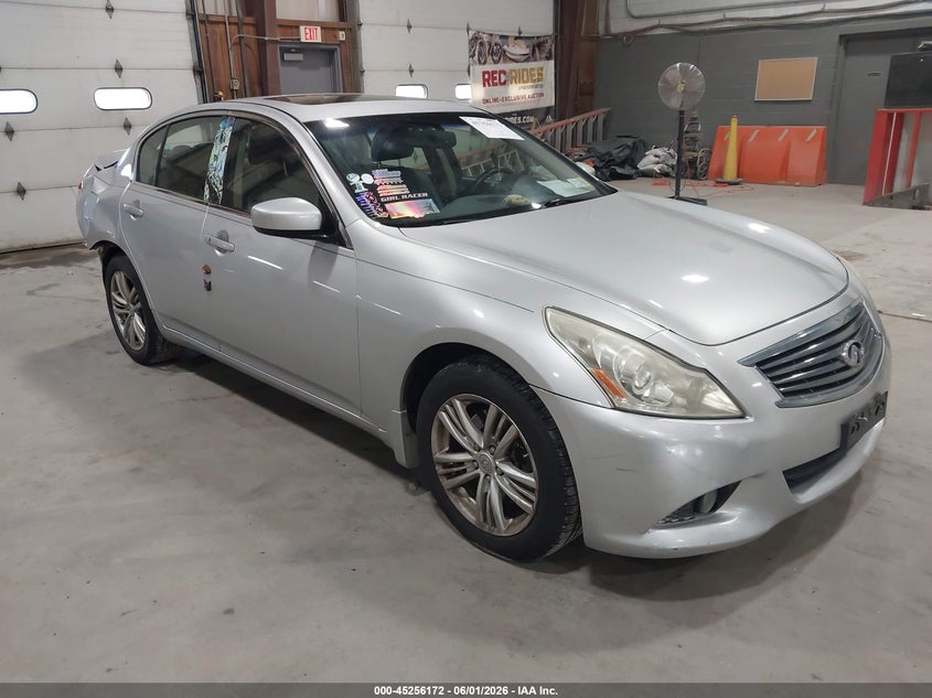 2013 Infiniti VIN JN1CV6AR8DM754182 IAAI salvage auction — RIGHT REAR, Salvage Title, sold $425 on 2026-08-26 (photo 1)