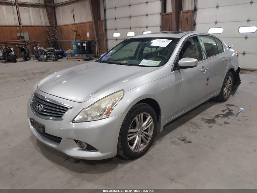 2013 Infiniti VIN JN1CV6AR8DM754182 IAAI salvage auction — RIGHT REAR, Salvage Title, sold $425 on 2026-08-26 (photo 2)