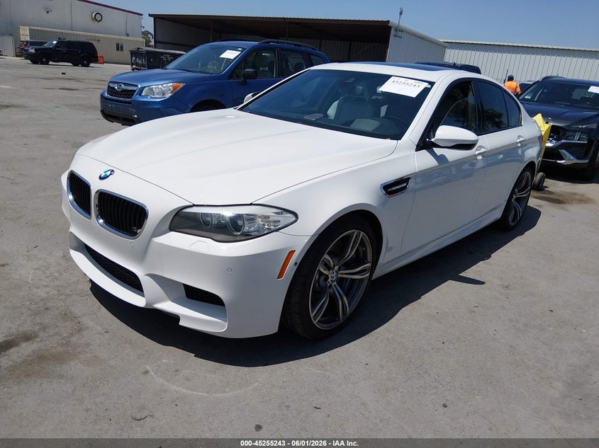 2013 BMW M5 VIN WBSFV9C56DD096375 IAAI salvage auction — LEFT SIDE, Salvage Title, sold $11,200 on 2026-07-06 (photo 2)