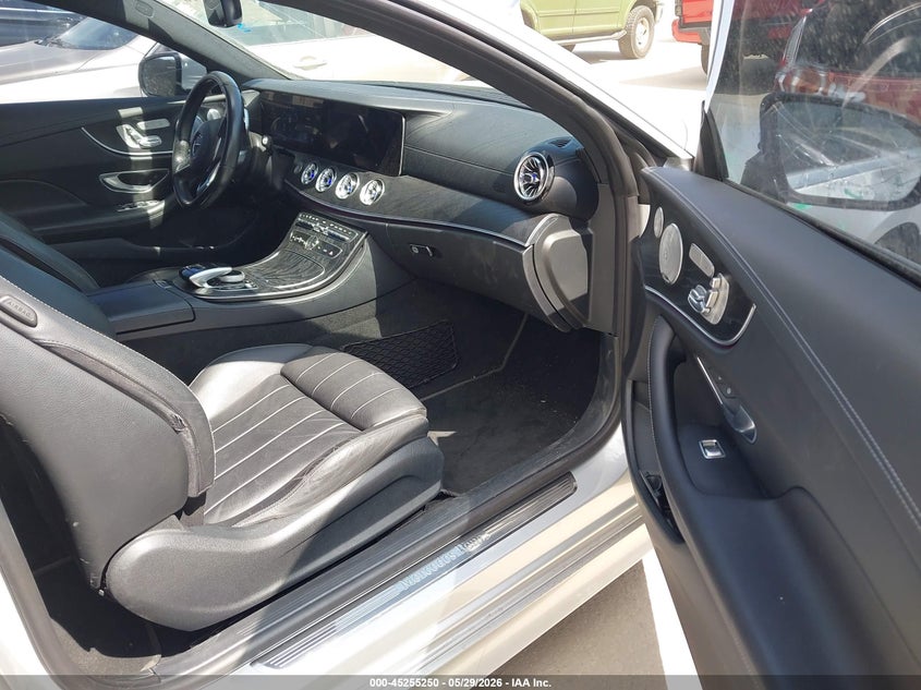 2018 Mercedes-benz E-klasse VIN WDD1J6FB3JF007591 IAAI salvage auction — RIGHT SIDE, Salvage Title, sold $16,000 on 2026-07-22 (photo 5)