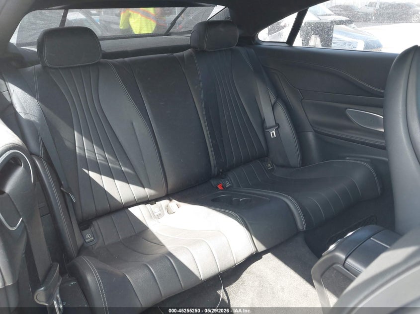2018 Mercedes-benz E-klasse VIN WDD1J6FB3JF007591 IAAI salvage auction — RIGHT SIDE, Salvage Title, sold $16,000 on 2026-07-22 (photo 8)