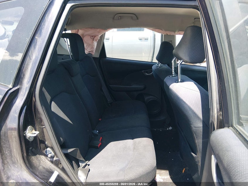 2013 Honda Fit VIN JHMGE8G52DC064284 IAAI salvage auction — SIDE, Salvage Title, sold $1,100 on 2026-07-07 (photo 8)
