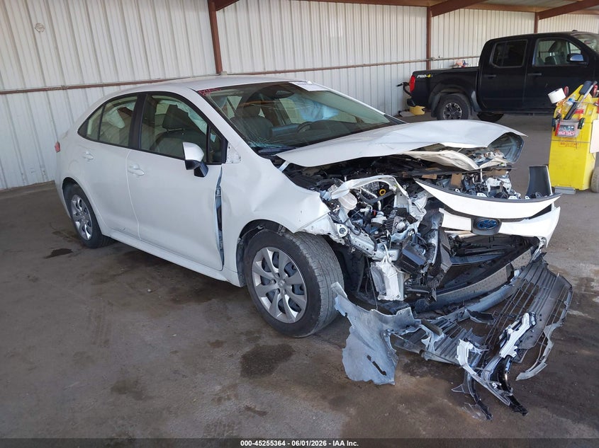 2025 Toyota Corolla VIN JTDBCMFE5SJ043756 IAAI salvage auction — FRONT END, Salvage (California), sold $5,150 on 2026-07-30 (photo 1)