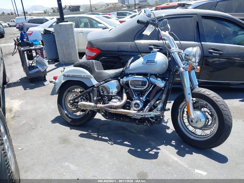 2023 Harley-davidson Softail VIN 1HD1YBK26PB029975 IAAI salvage auction — FRONT END, Salvage Title, sold $2,550 on 2026-07-17 (photo 8)