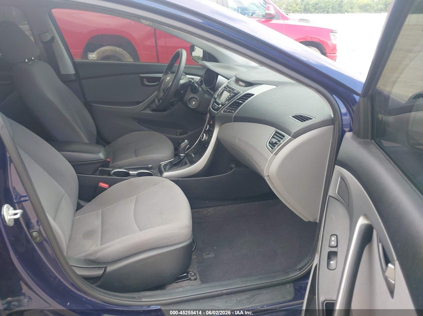 2014 Hyundai Elantra VIN 5NPDH4AE8EH486546 IAAI salvage auction — WATER/FLOOD, Salvage (Texas), sold $125 on 2026-07-31 (photo 5)