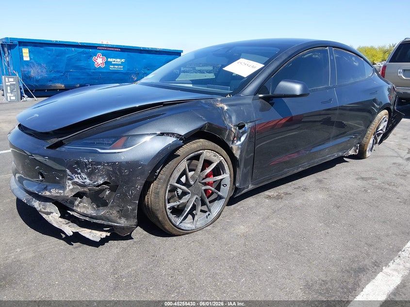 2025 Tesla Model 3 VIN 5YJ3E1ET0SF973262 IAAI salvage auction — FRONT & REAR, Salvage Title, sold $14,000 on 2026-07-31 (photo 2)