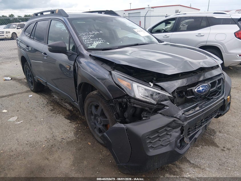 2025 Subaru Outback VIN 4S4BTGUD4S3167495 IAAI salvage auction — FRONT END, Salvage Title, sold $7,500 on 2026-07-23 (photo 1)