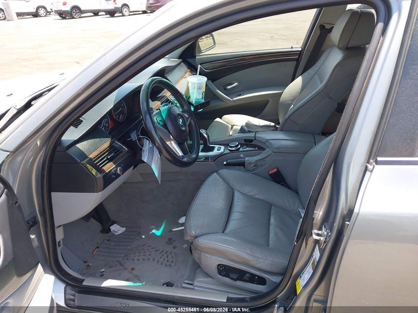 2008 BMW 5er VIN WBANW13568CZ81511 IAAI salvage auction — FRONT END, Salvage Title, sold $450 on 2026-07-17 (photo 5)